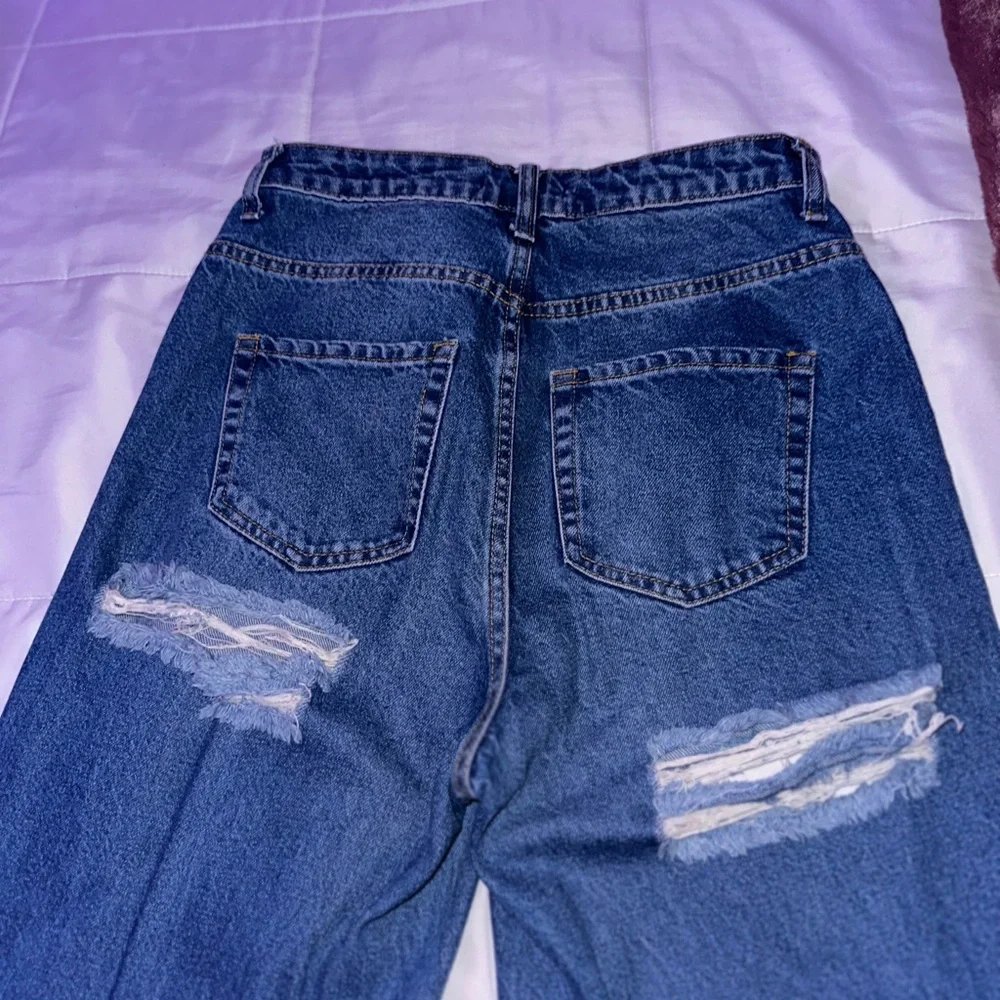 ~High Rise Distressed Jeans~ - Picture 3 of 3